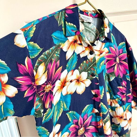 Impressions Blue and Pink Casual Button Down Hawaiian Shirt - Picture 2 of 5